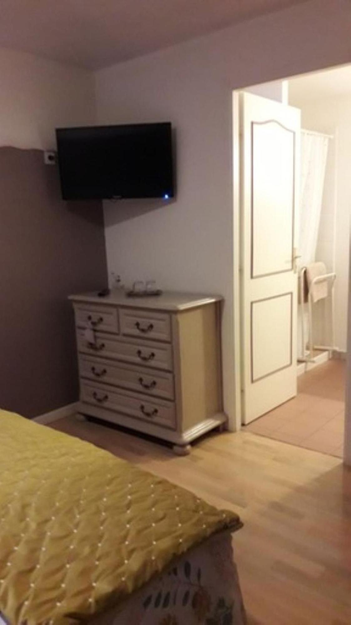 Chambres D'Hotes Hebergement F.Mathieu Saint-Maurice-sur-Moselle Esterno foto